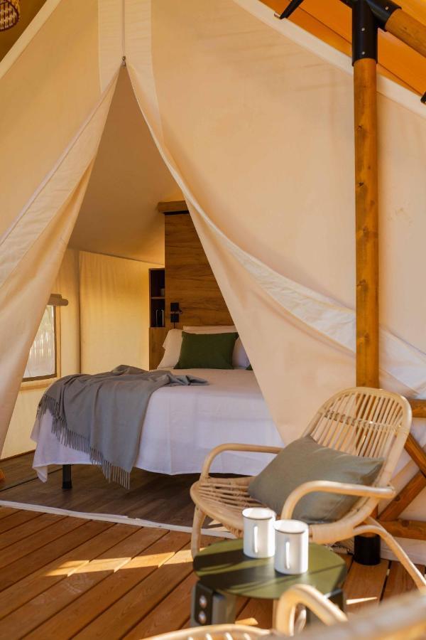 ホテル Wecamp Cabo De Gata ラス・ネグラス エクステリア 写真